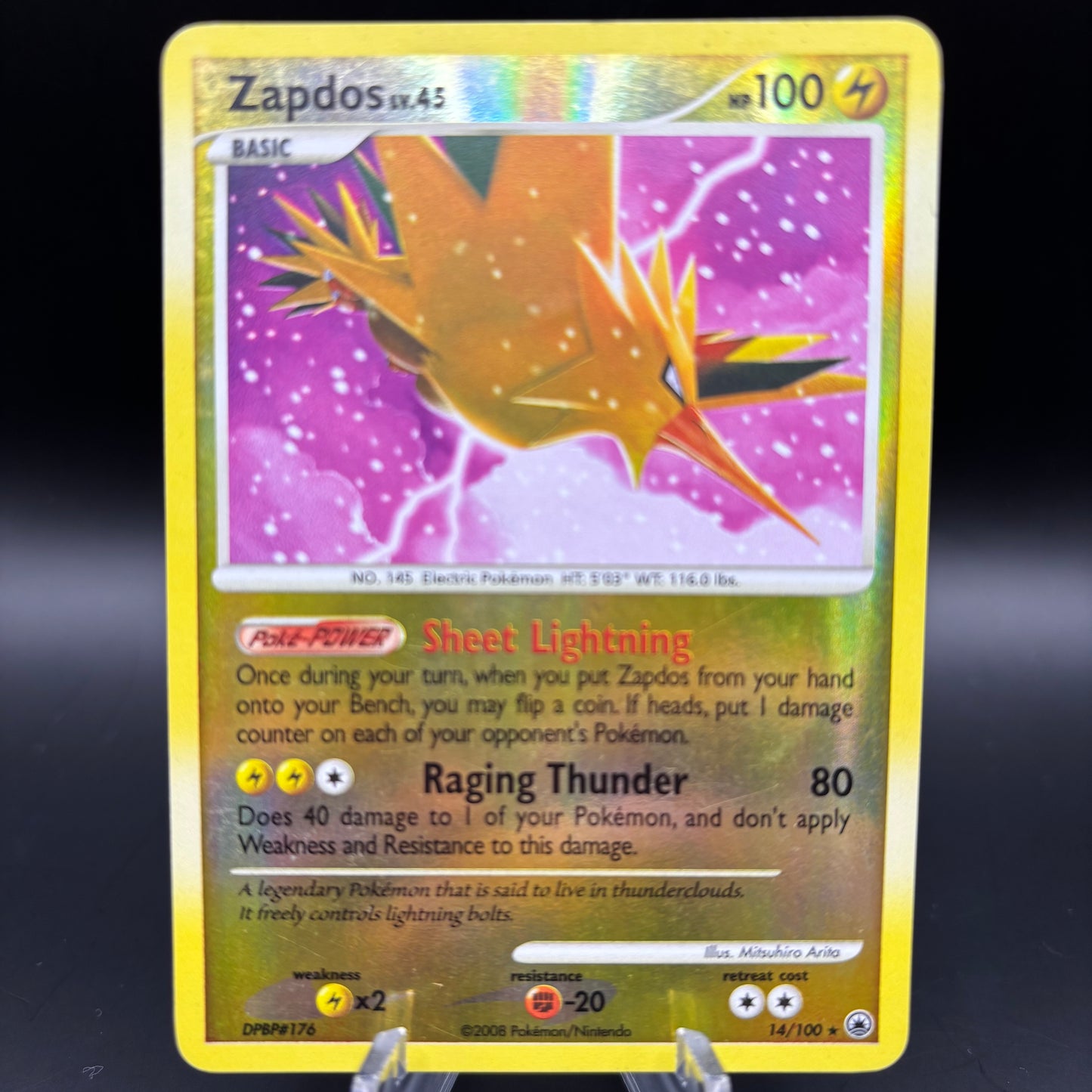 Zapdos - Majestic Dawn *Damaged* Single Card