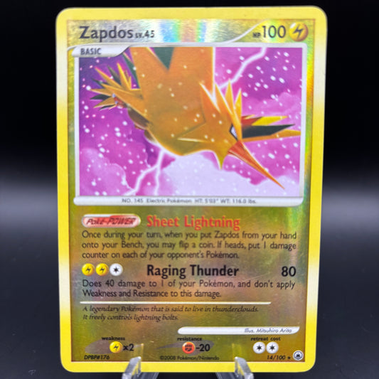 Zapdos - Majestic Dawn *Damaged* Single Card