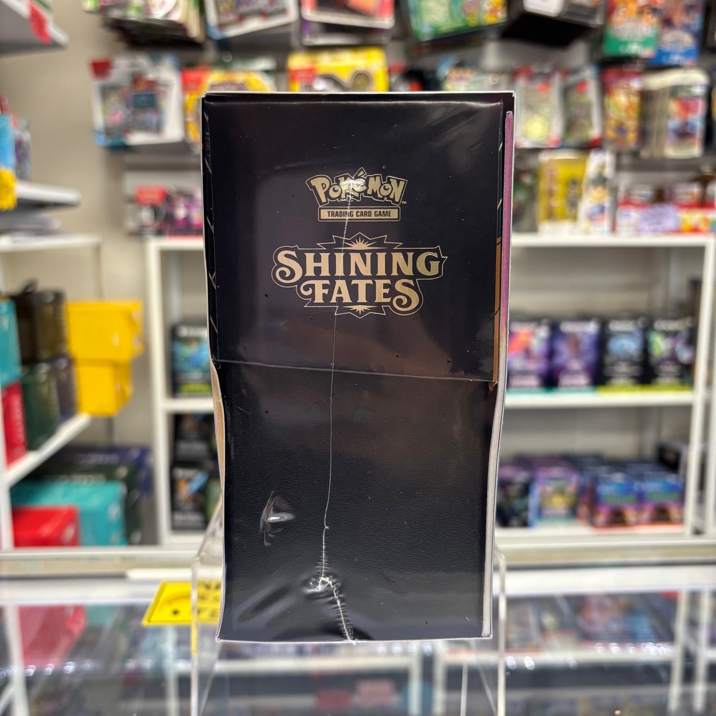 Pokemon - Shining Fates Elite Trainer Box [w/ Plastic Protector]