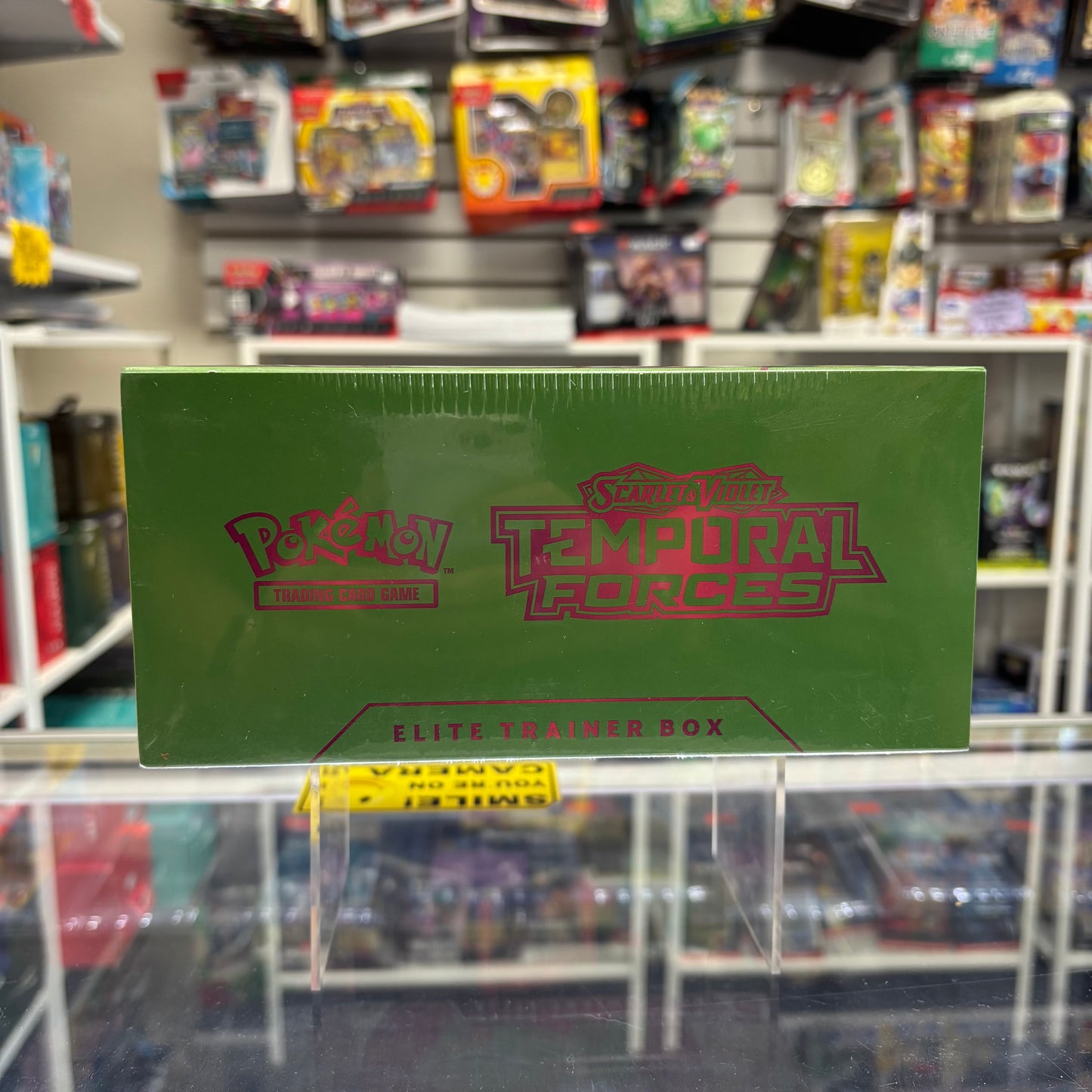 Pokemon Scarlet & Violet - Temporal Forces Elite Trainer Box  [w/ Plastic Protector]