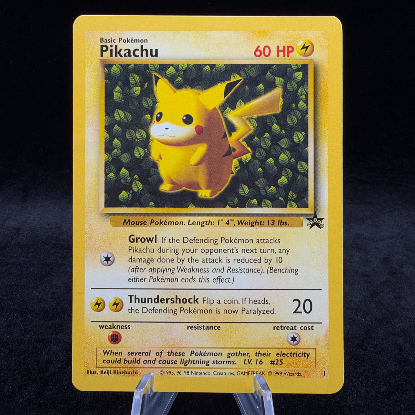 Pikachu (1) - WoTC Pr *Light Play* Single Card